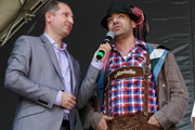 Oliver Anibas, Moderator bei 1. Wiener Kirtag Rathausplatz 2010